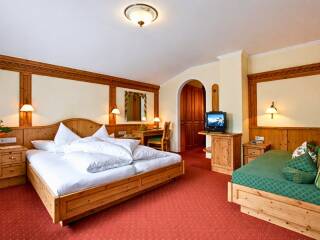 5. Catered chalet Romantik Soelden Prive chalet tweepersoonskamer 1