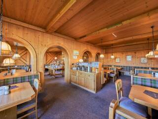 04. Catered chalet Sonnwend Fieberbrunn Eetruimte